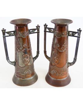 Paire de Petits Vases en Métal 1900
