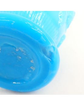 Paire de Petits Vases en Opaline Bleue