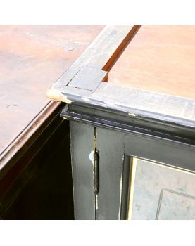Black Display Cabinet with 2 Glass Doors and Key