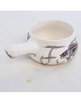 VALLAURIS Poêlon Décor de Poissons en Gris sur Fond Blanc