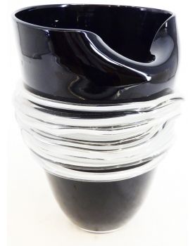 Vase en Verre Noir Attribué à MURANO