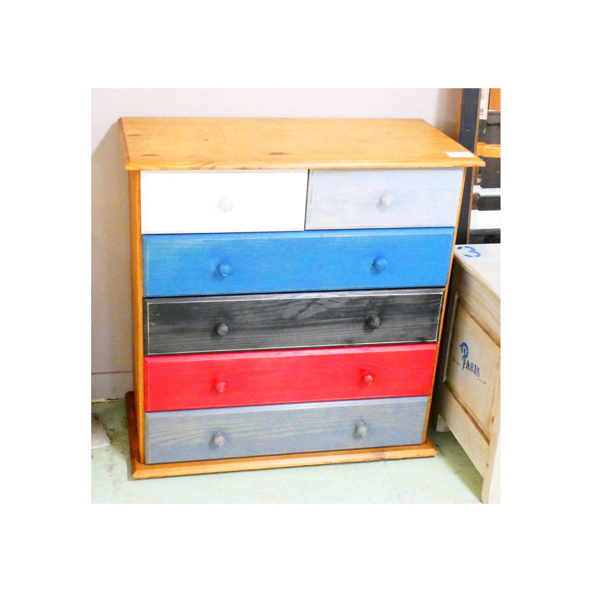 Chest of drawers Dressed with 5 Drawers Coloured Chest of drawers Dressed with 5 Drawers Coloured