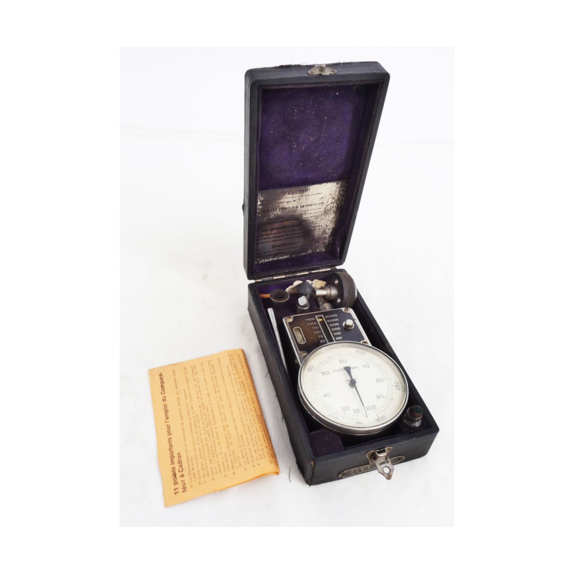 Old Dial Comparator in its Case ZIVY Paris Old Dial Comparator in its Case ZIVY Paris