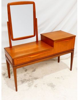 Coiffeuse Française Style Scandinave