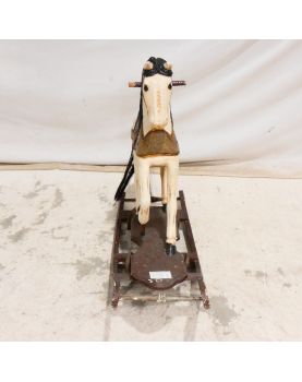 Ancien Cheval à Bascule