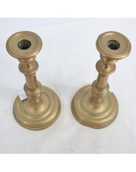 Paire de Bougeoirs en Bronze