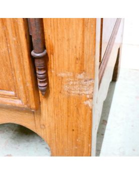 Bonnetière en Chêne Clair Porte Moulurée