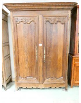 Armoire Normande en Chêne avec Clé
