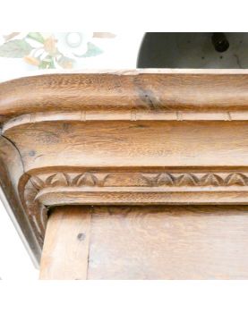 Norman cabinet in Oak with Key