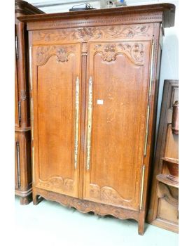 Armoire Normande en Chêne avec Clé