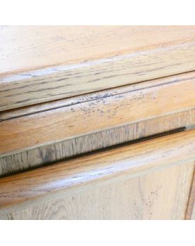 Bar in Oak