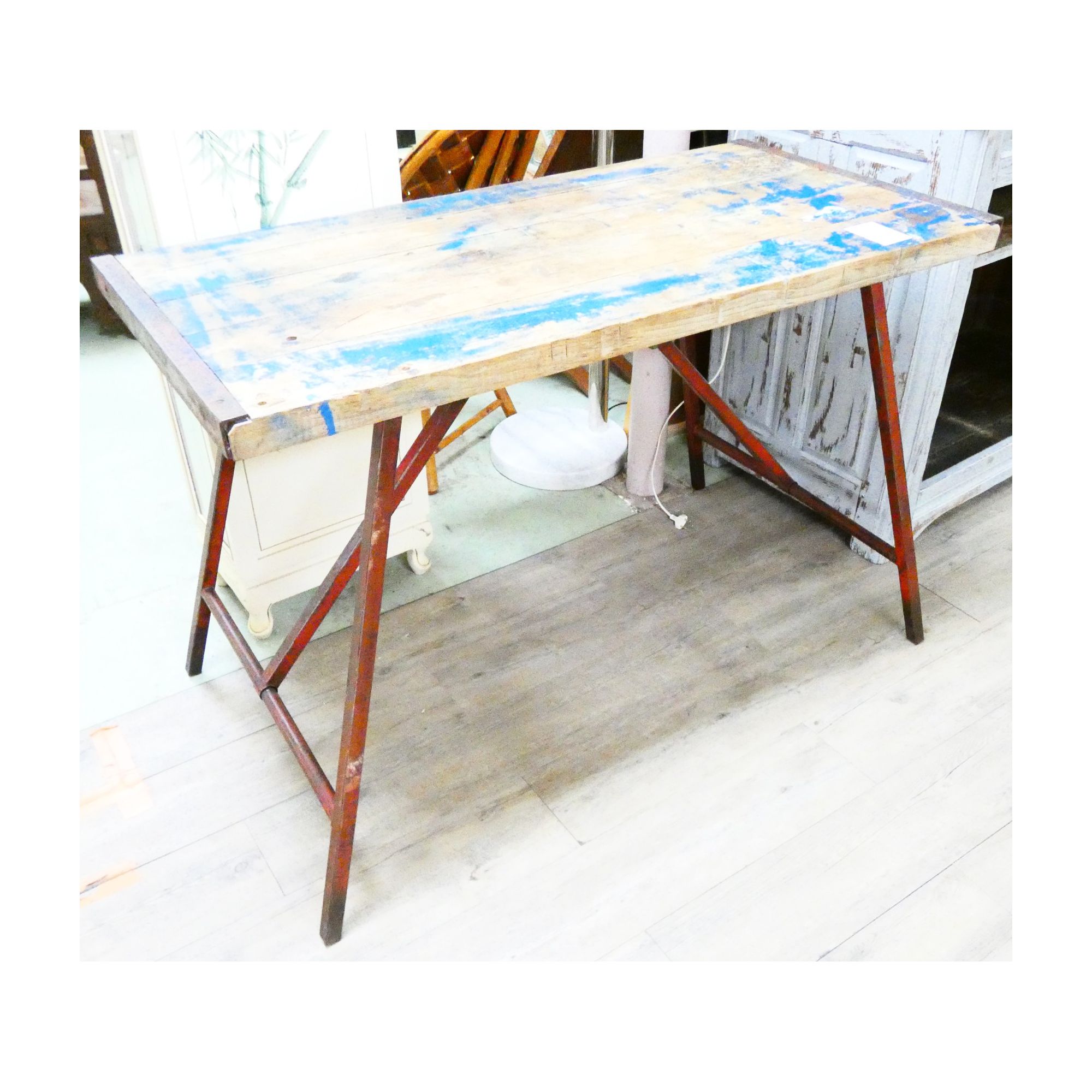 Old Patinated Folding Workbench Old Patinated Folding Workbench