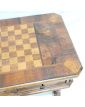 Petite Table Échiquier avec Pions en Accessoires