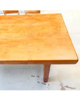 Old Farm table in Skating Orme