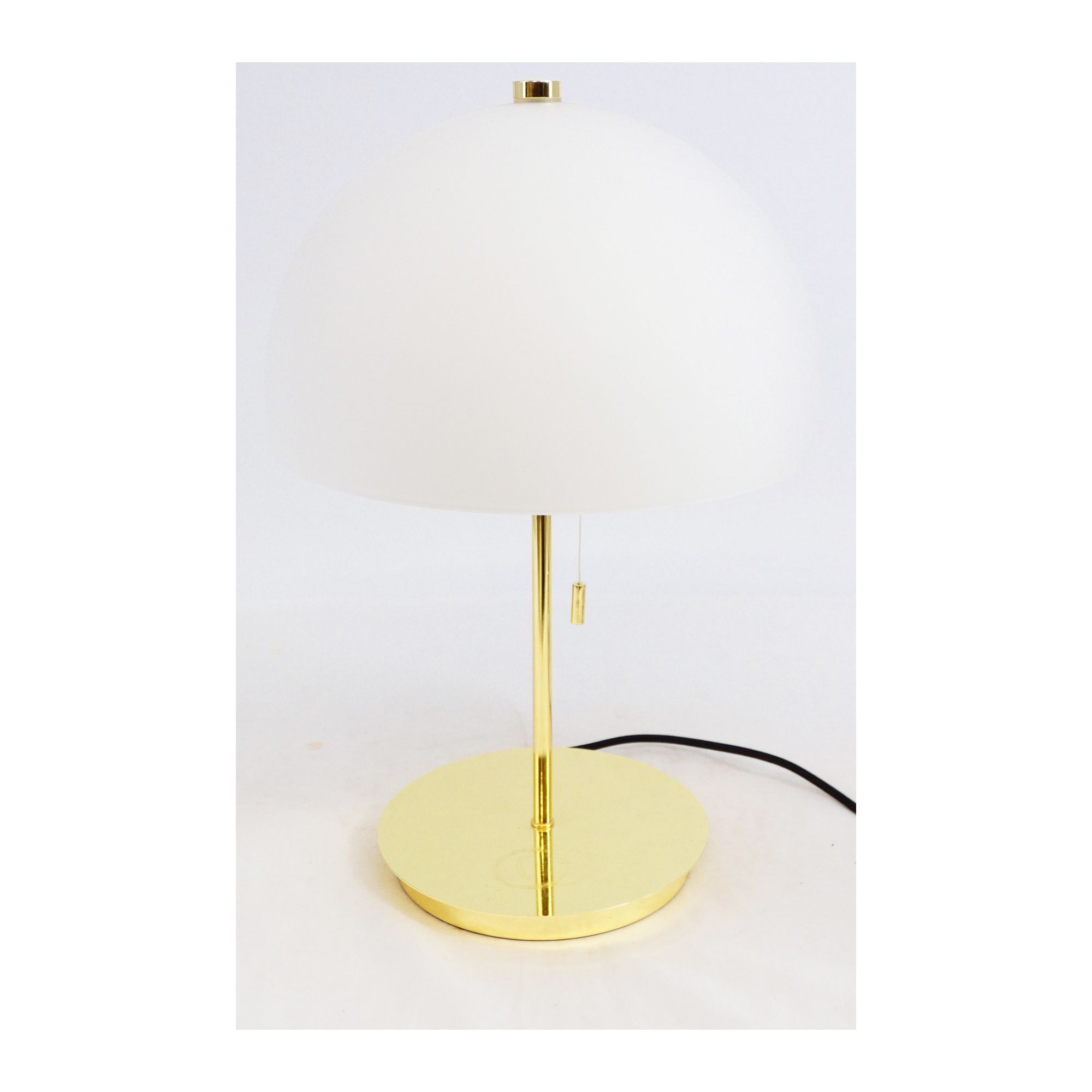 Lampe Champignon en Laiton Moderne MADE.COM Lampe Champignon en Laiton Moderne MADE.COM