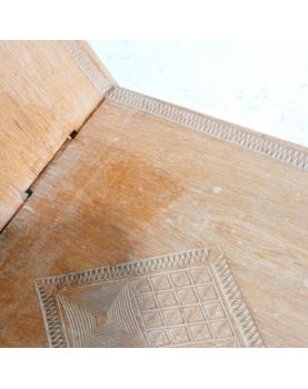 Chaise Malgache Bois Ouvragé