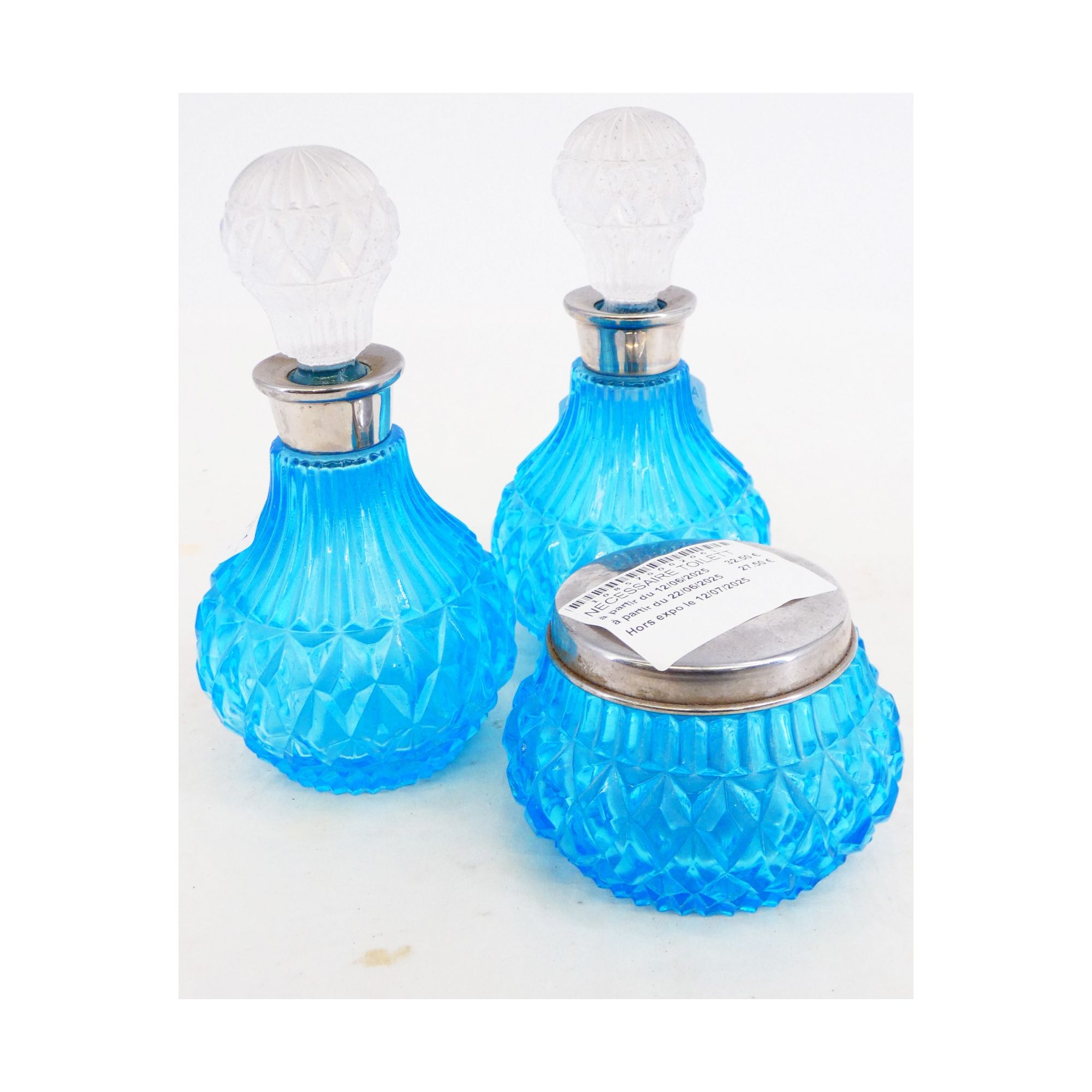 Nécessaire de Toilette avec 3 Pieces en Verre Bleu Nécessaire de Toilette avec 3 Pieces en Verre Bleu