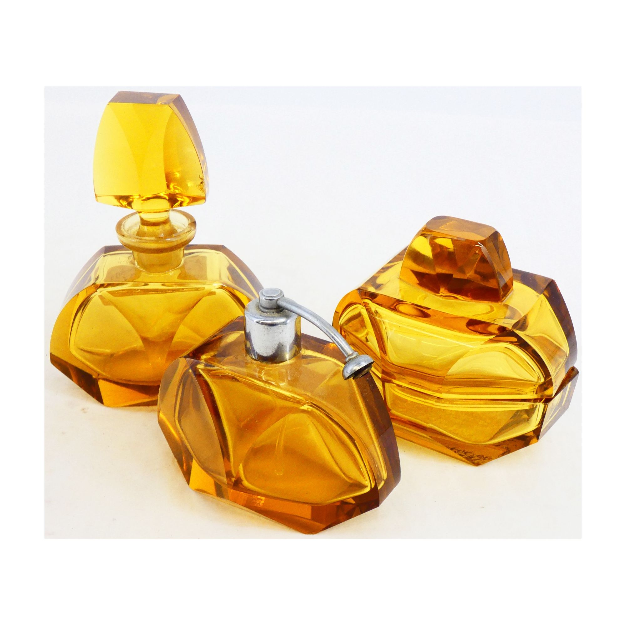 Set de 3 Flacons de Toilette en Cristal Jaune Set de 3 Flacons de Toilette en Cristal Jaune