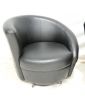 Paire de Fauteuils Design Noirs Pivotant