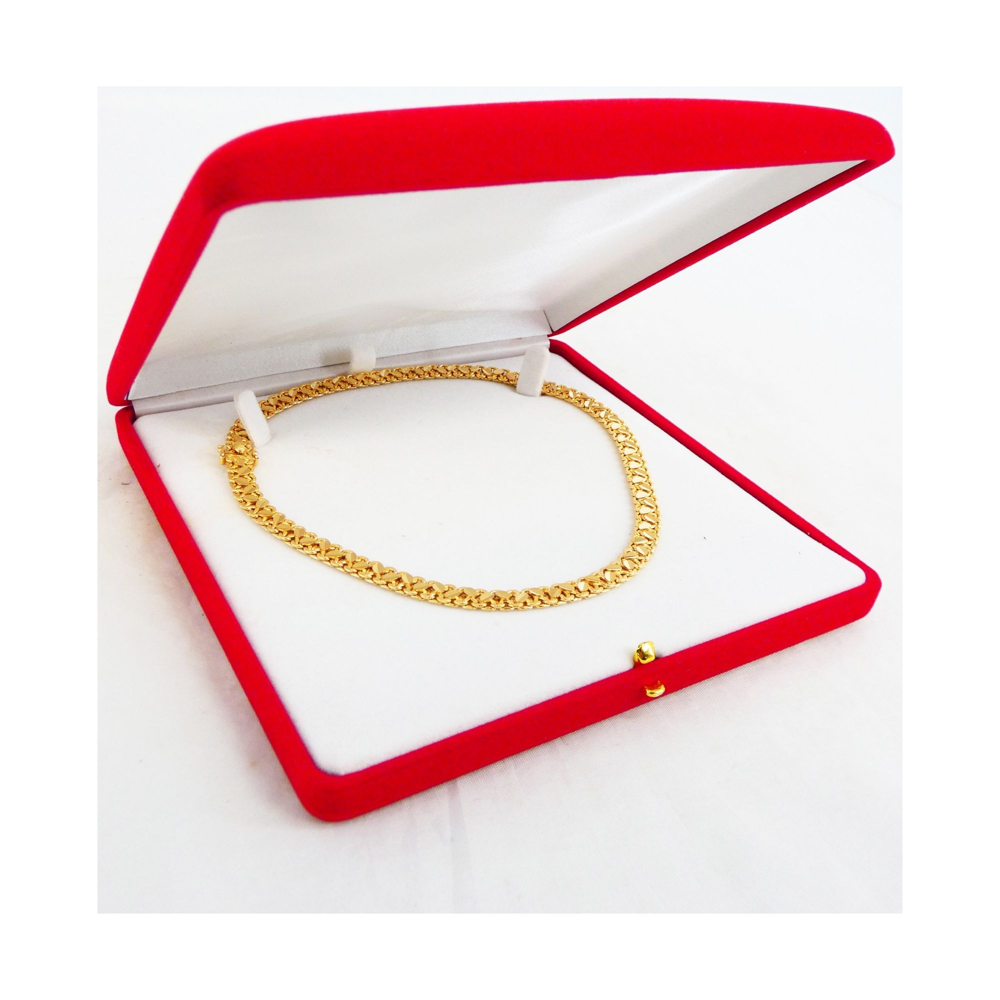 18K Gold Necklace 21.30 Grams Rhinoceros Hallmark in its Box 18K Gold Necklace 21.30 Grams Rhinoceros Hallmark in its Box