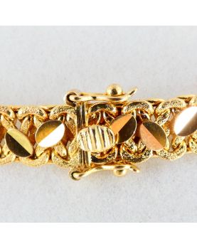 18K Gold Necklace 21.30 Grams Rhinoceros Hallmark in its Box