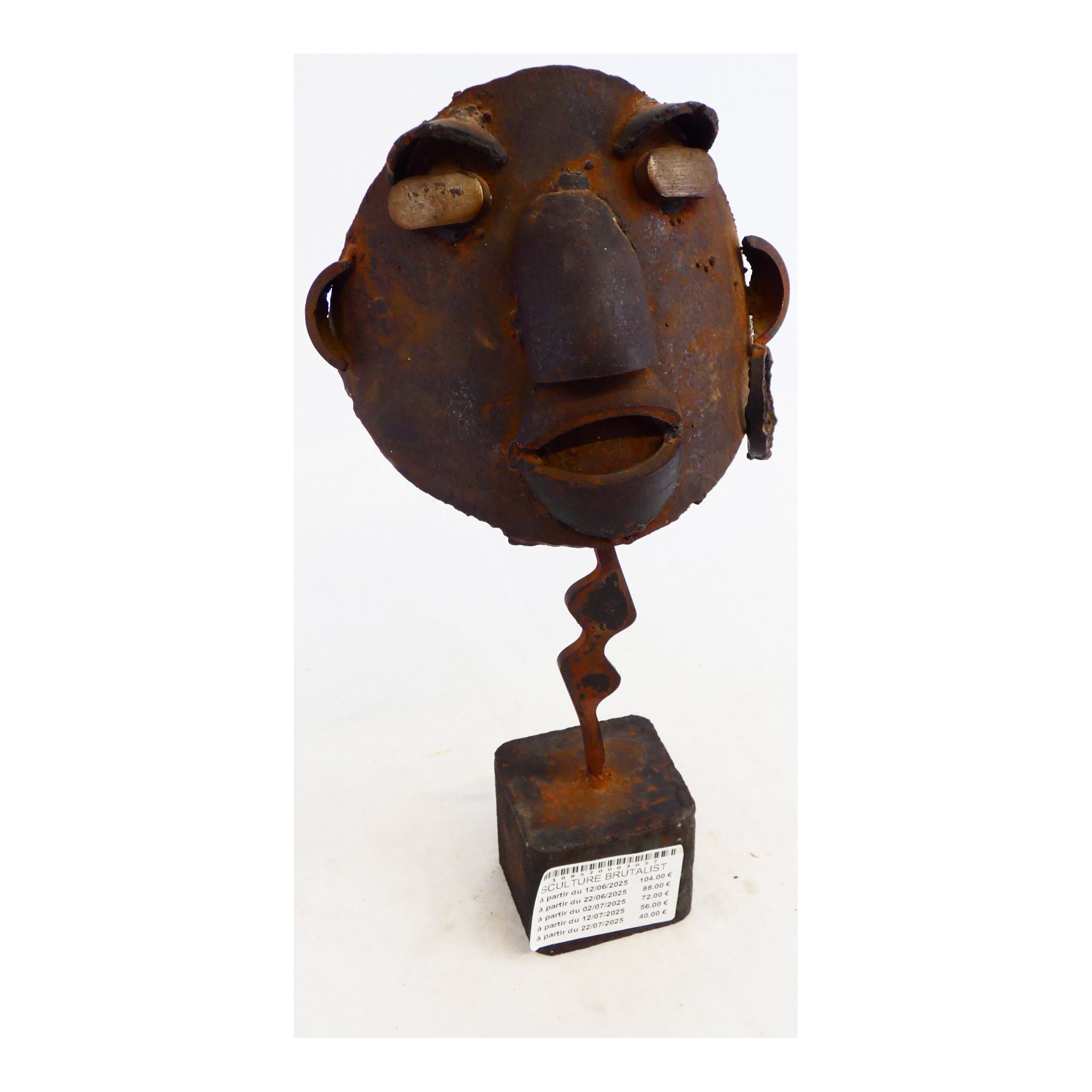 Brutal Sculpture with Metal Socle Brutal Sculpture with Metal Socle
