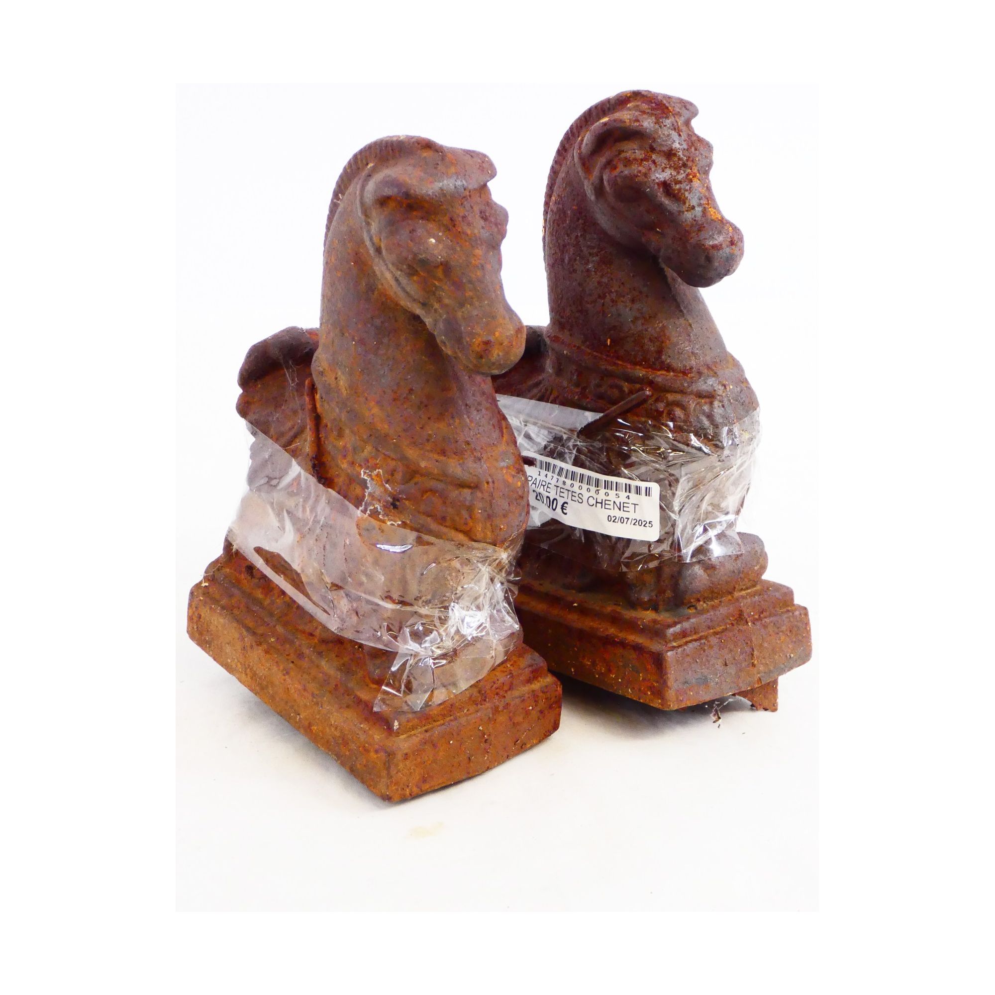 Pair of Head of Chenets Decor aux Chevaux Pair of Head of Chenets Decor aux Chevaux