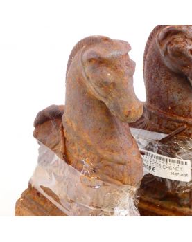Paire de Têtes de Chenets Décor aux Chevaux