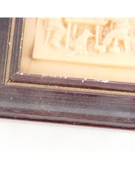 Limestone Frame