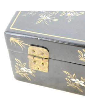Boite à Bijoux Asie avec Incrustations de Nacre