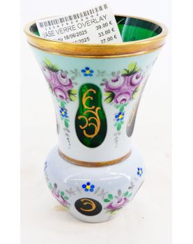 Petit Vase en Verre Overlay