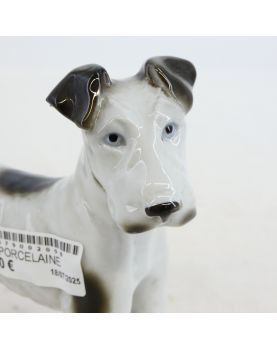Chien en Porcelaine