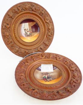 Paire de Plats Décoratif XIXe Siècle en Porcelaine et Laiton Repoussé
