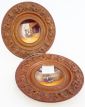 Paire de Plats Décoratif XIXe Siècle en Porcelaine et Laiton Repoussé