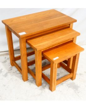 Set of 3 Nesting Tables in Solid Oak