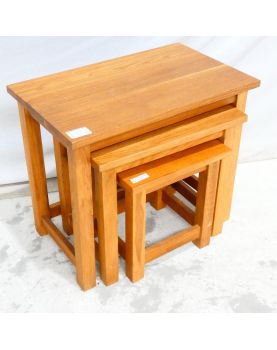 Set of 3 Nesting Tables in Solid Oak