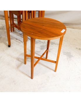 Desserte avec 4 Petites Table Gateleg Style Scandinave