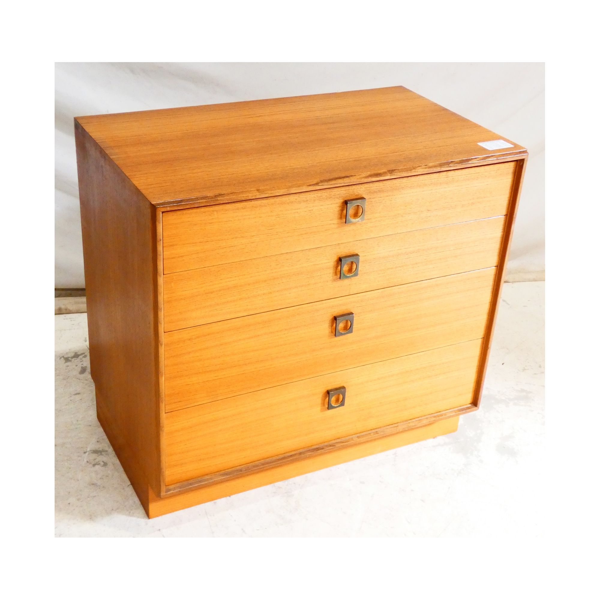 GPLAN 4 Drawer Chest of Drawers GPLAN 4 Drawer Chest of Drawers