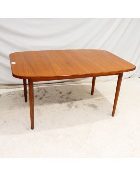 GPLAN Rectangular Table with Rounded Corners and 1 Wallet Extension
