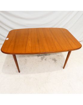 GPLAN Rectangular Table with Rounded Corners and 1 Wallet Extension