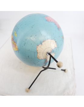 Globe Terrestre Tripode Cartes Taride