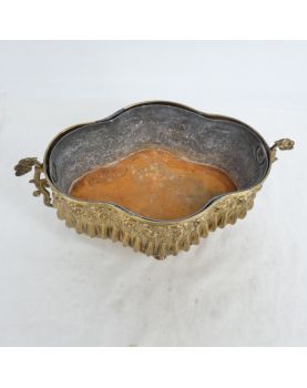 Jardinière en Laiton Repoussé