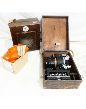 André de BRIE Projector Model MB15 in its Box and 2 Accessories
