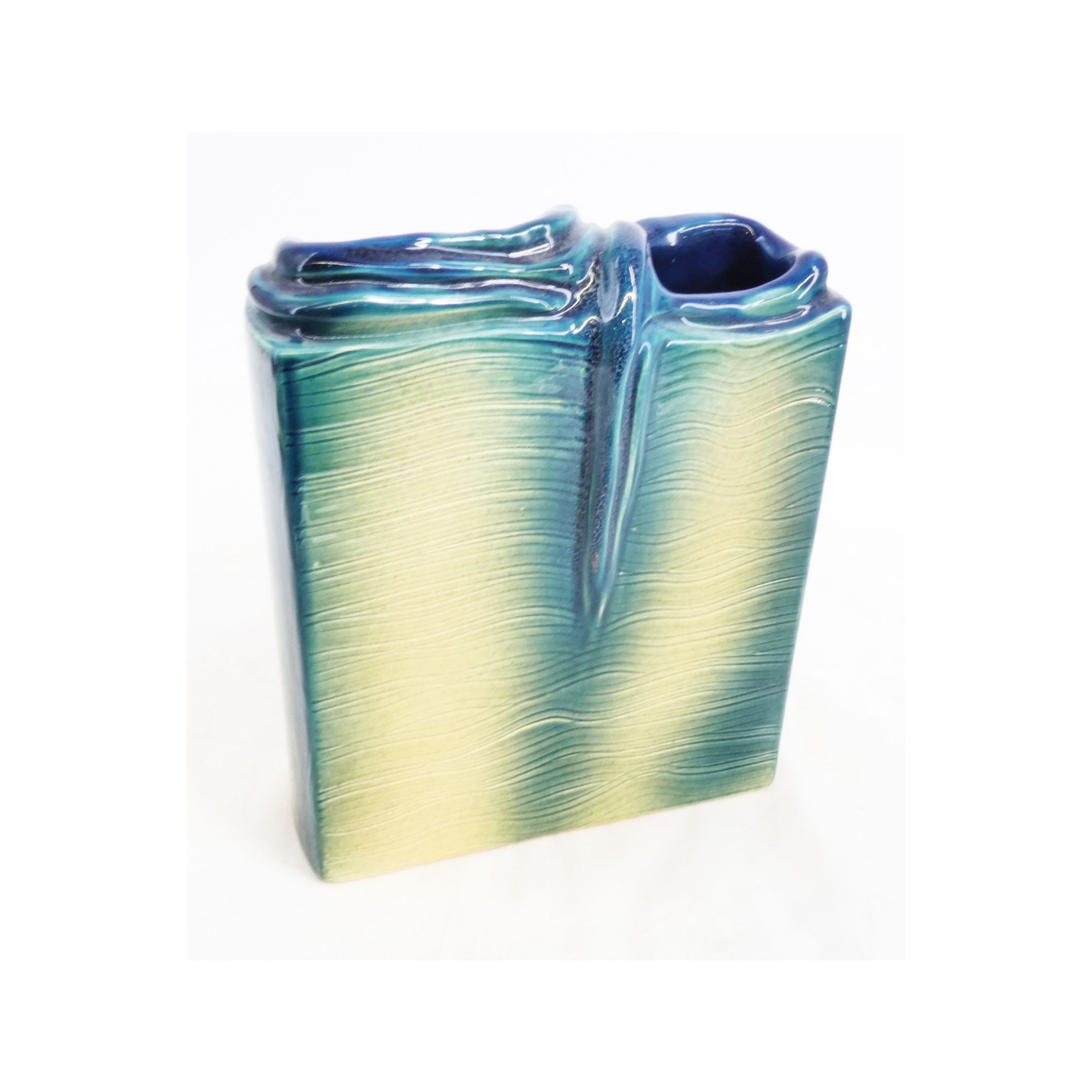 Earthenware Vase with Draped Look Earthenware Vase with Draped Look