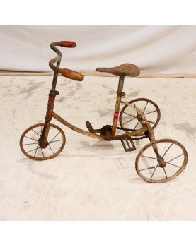 Ancien Petit Vélo 3 Roues