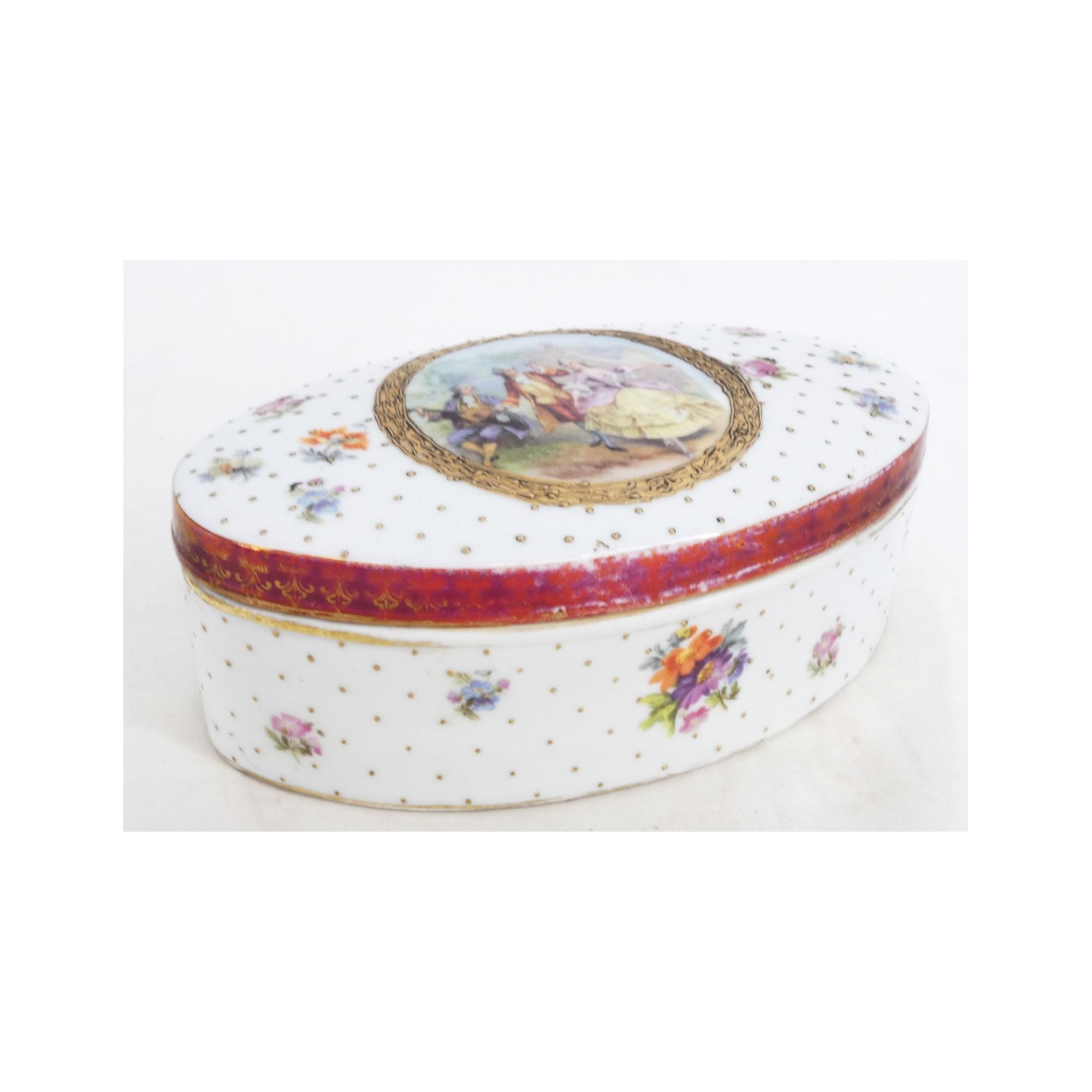 Bonbonnière en Porcelaine Décor Romantique Bonbonnière en Porcelaine Décor Romantique