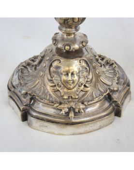 Paire de Bougeoirs en Bronze Argenté