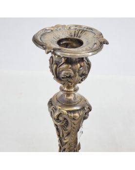 Paire de Bougeoirs en Bronze Argenté
