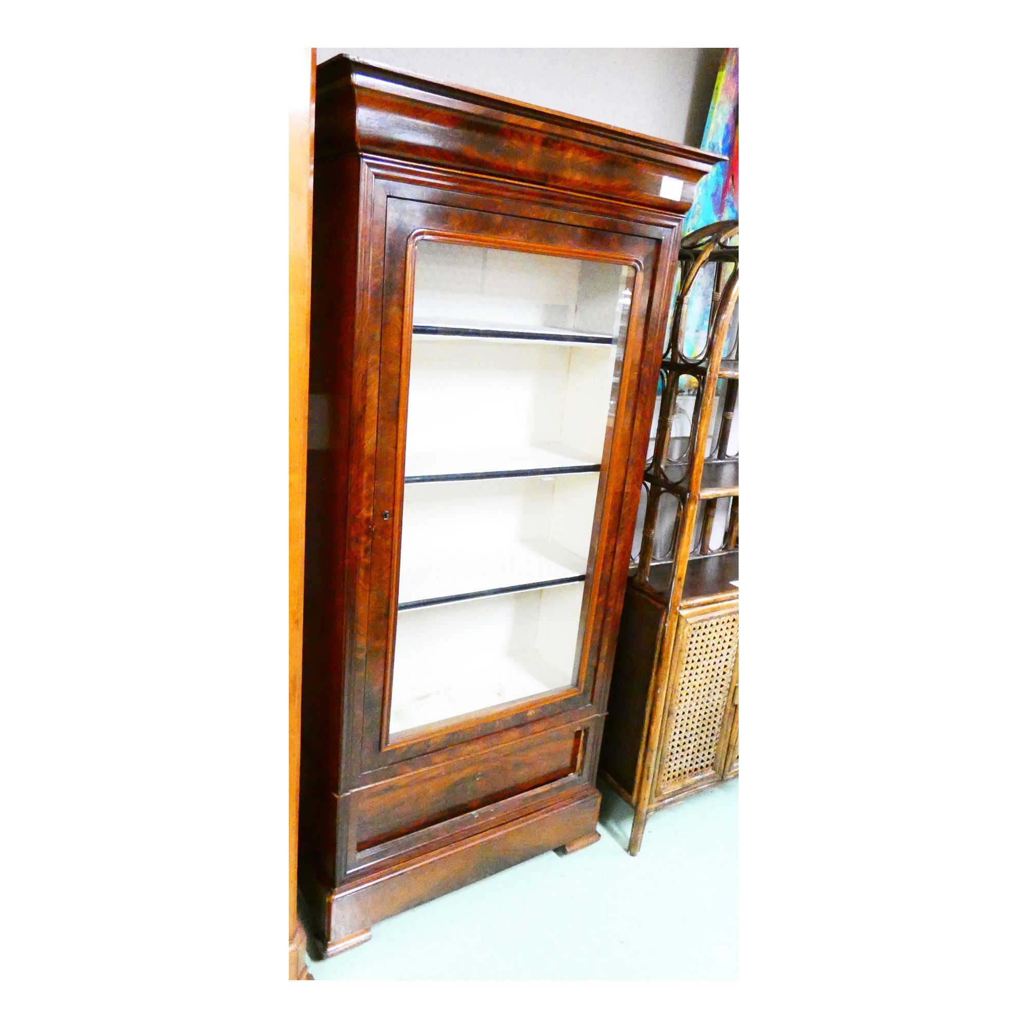 Vitrine Acajou avec 1 Porte et Clé Vitrine Acajou avec 1 Porte et Clé