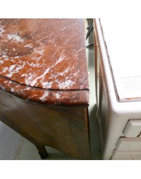 Petite Commode en Placage avec 3 Tiroirs Dessus Marbre